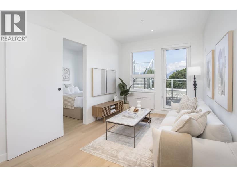 PH522 2471 ST. GEORGE STREET, Vancouver, photo 2