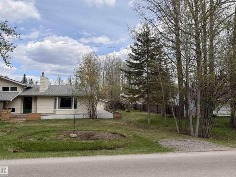 4835 60 ST, Rural Lac Ste. Anne County, photo 2
