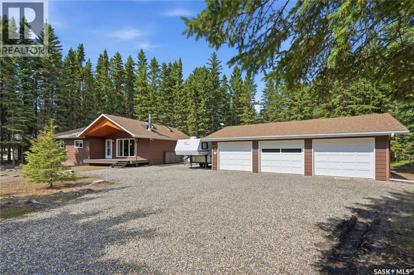 23 Saskatchewan DRIVE, Candle Lake