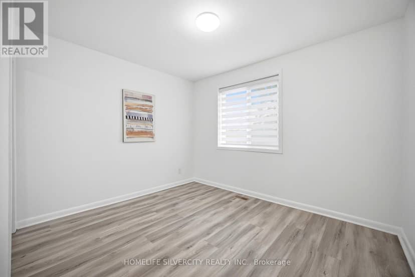 29 Brookmere Road — photo 27 of 40
