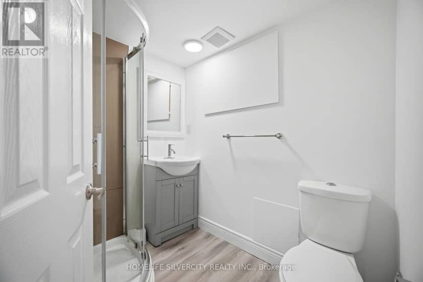 29 Brookmere Road — photo 37 of 40