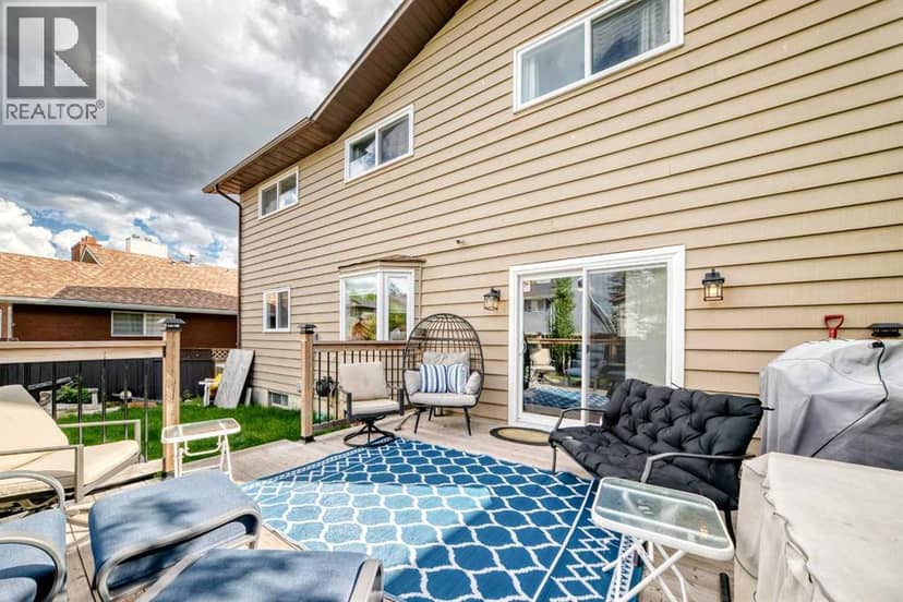 88 Castlefall Way NE — photo 17 of 40