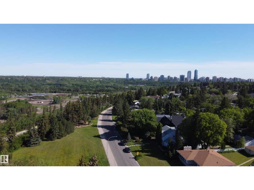 8715 Saskatchewan Dr NW, Edmonton, photo 4