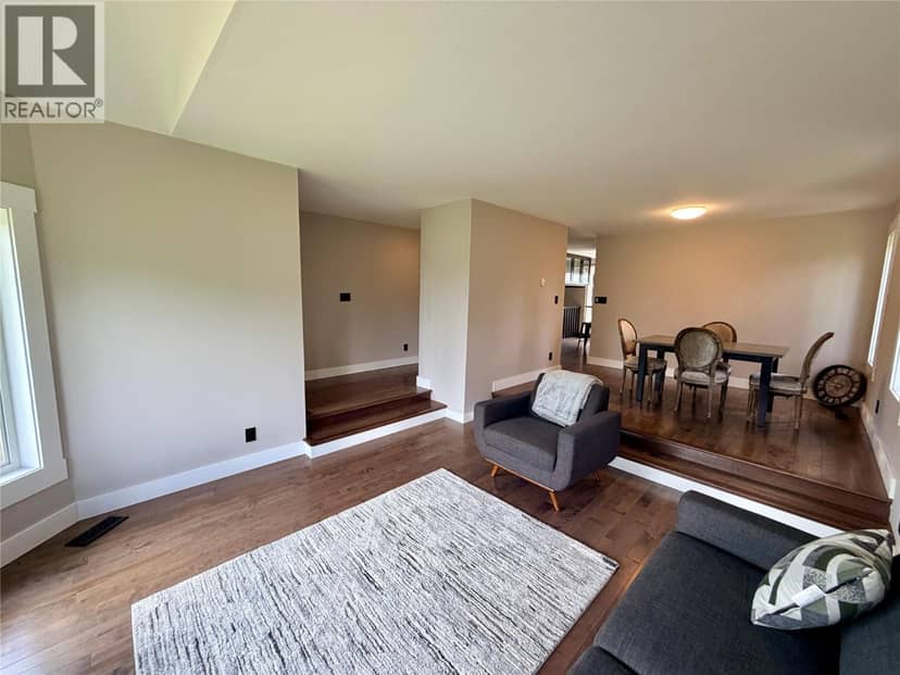 6385 97 Highway, Dawson Creek, photo 5