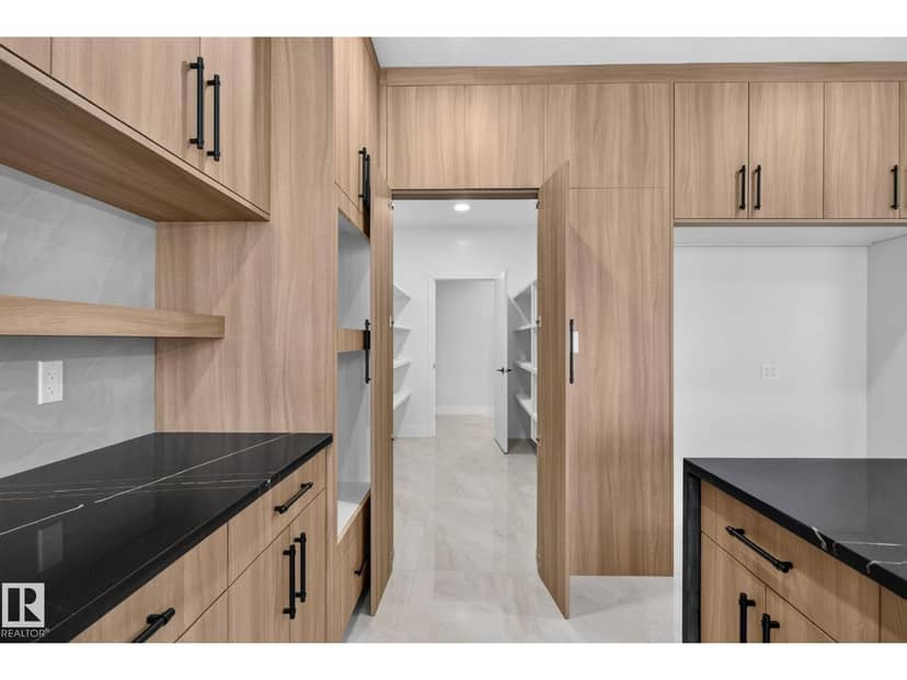213 Fraser Wy NW — photo 14 of 40