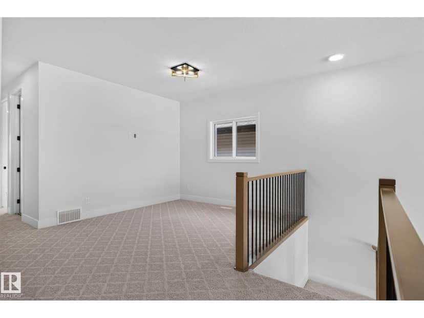 213 Fraser Wy NW — photo 24 of 40
