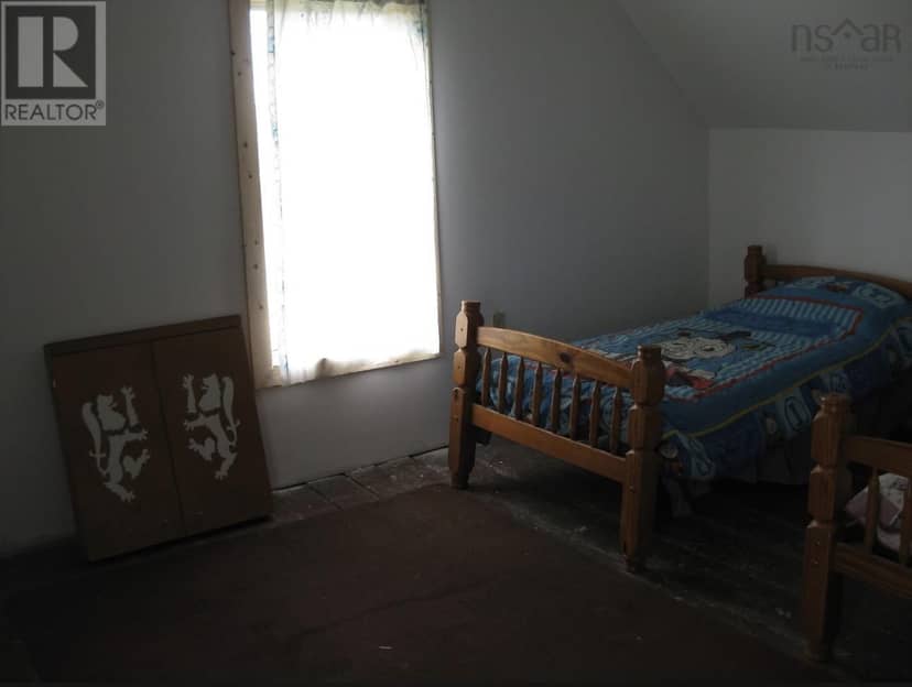5 Strickland Road — photo 6 of 20