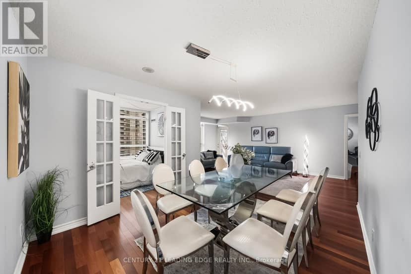 1812 - 35 Kingsbridge Garden Circle — photo 7 of 33