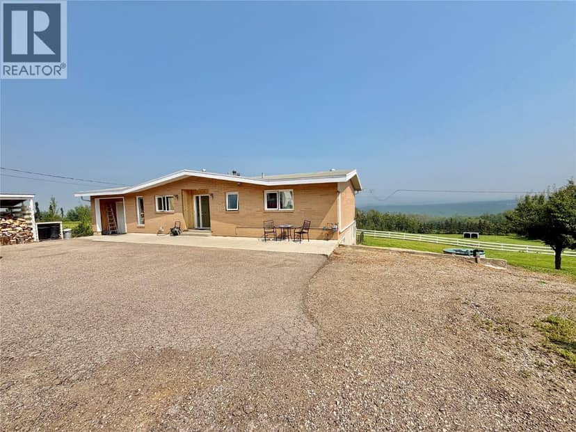 13384 Trail Way, Dawson Creek, photo 2