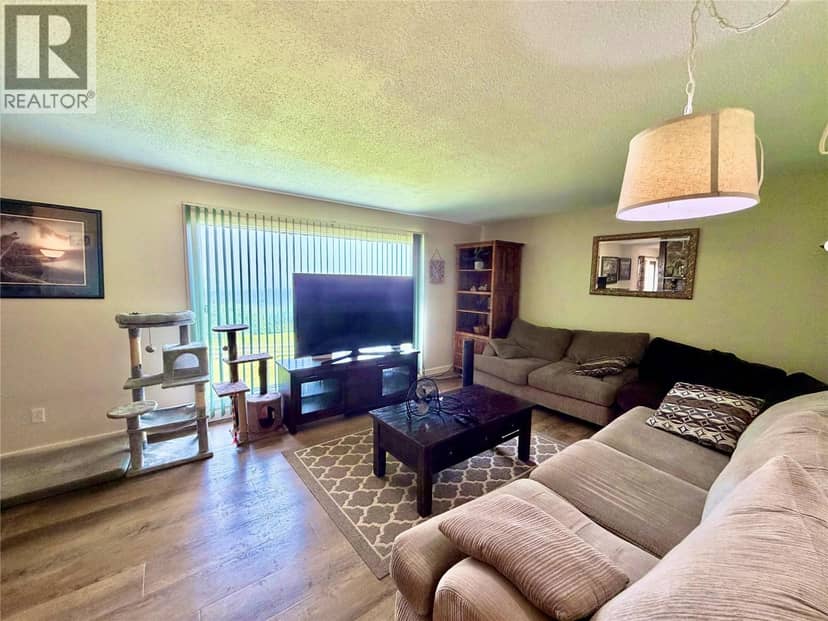 13384 Trail Way, Dawson Creek, photo 5
