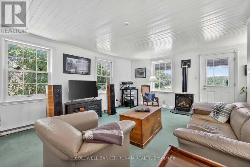 1604 Concession Rd 8 — photo 11 of 40