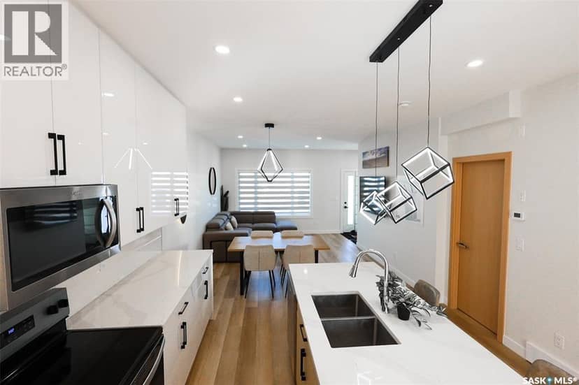 1519 Richardson ROAD — photo 3 of 21