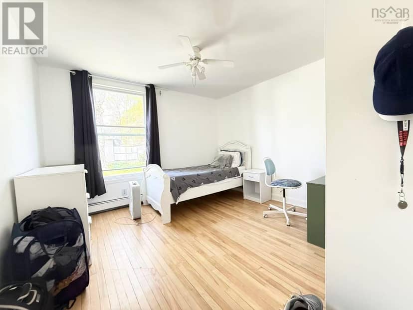 2181-2185 Harvard Street — photo 8 of 26