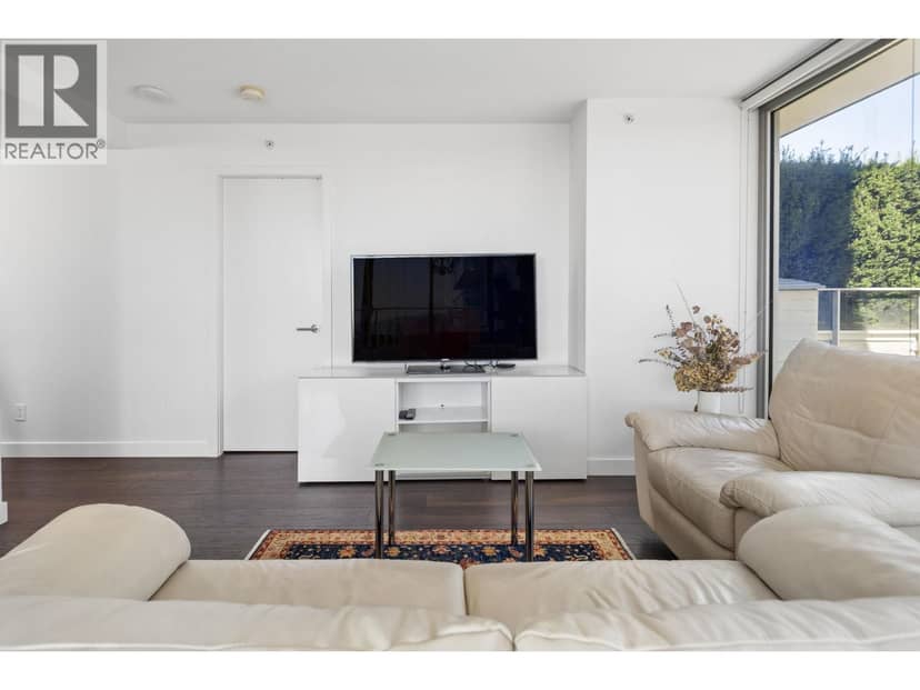 804 8131 NUNAVUT LANE, Vancouver, photo 6
