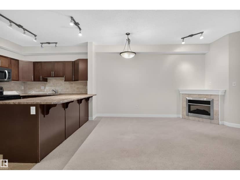 #212 2035 Grantham Ct NW — photo 14 of 39