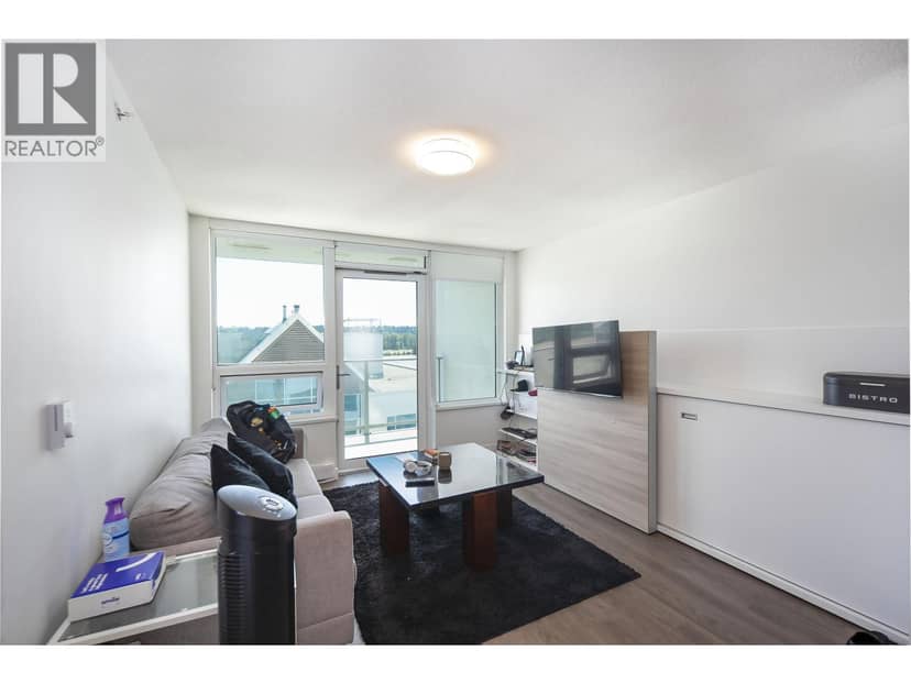 710 988 QUAYSIDE DRIVE, New Westminster, photo 2