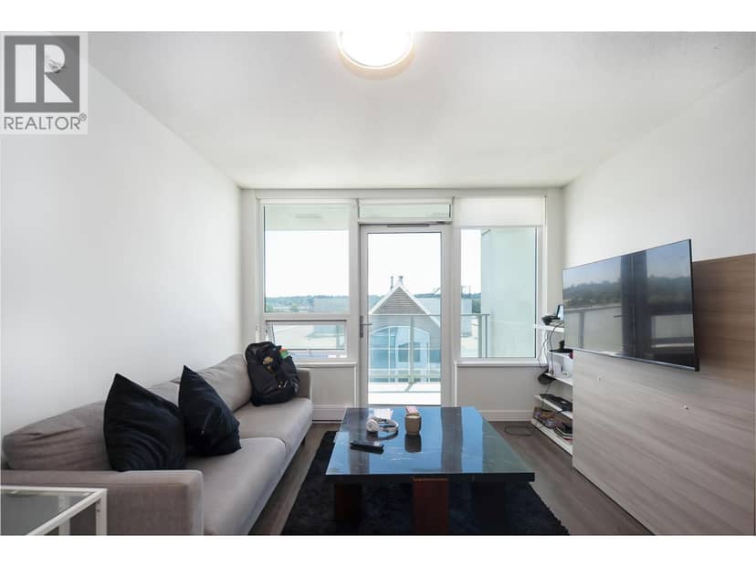 710 988 QUAYSIDE DRIVE, New Westminster, photo 3