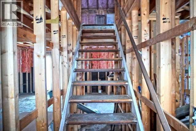 4714 43 Avenue — photo 16 of 18
