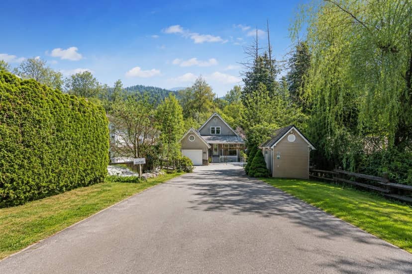 66510 KERELUK ROAD, Kawkawa Lake, Hope