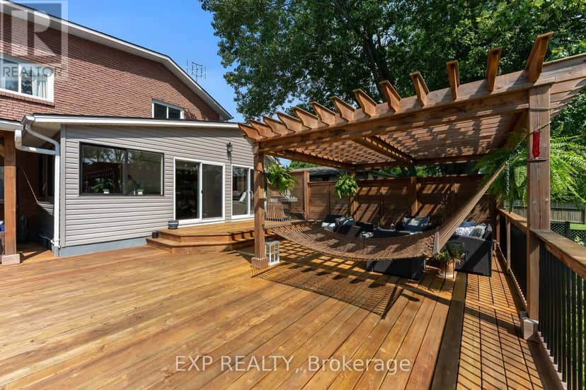 9 Stella Street — photo 32 of 40