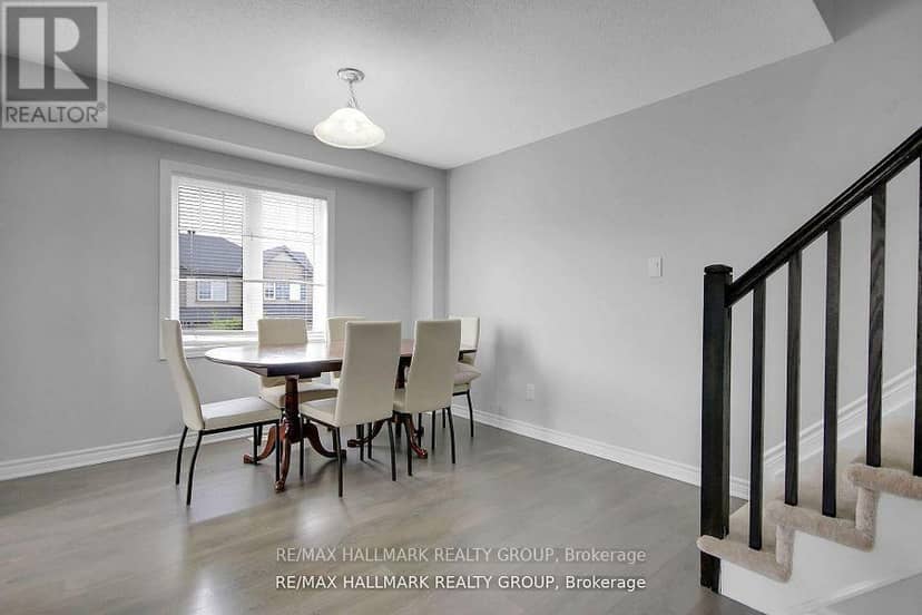 41 Maroma Street — photo 13 of 33