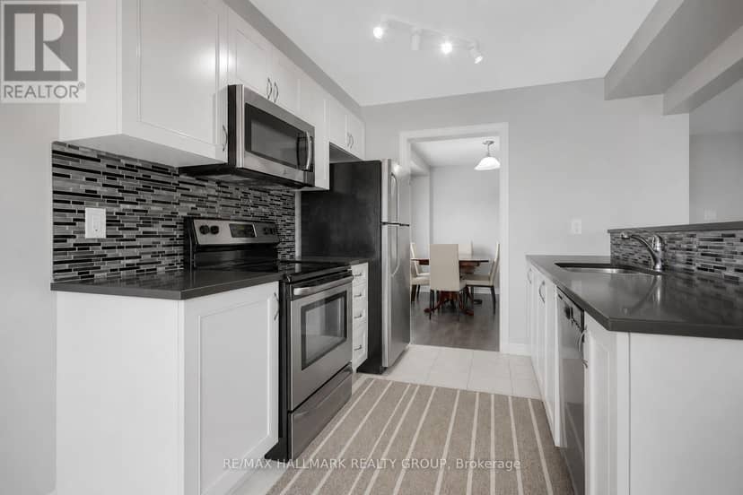 41 Maroma Street — photo 15 of 33