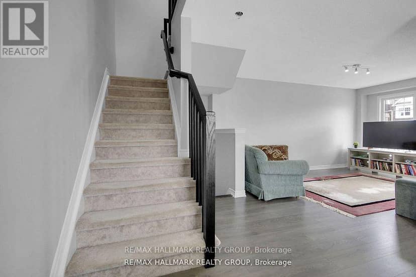 41 Maroma Street — photo 23 of 33