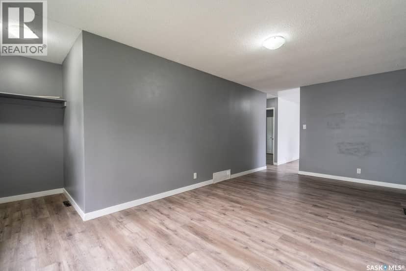 717 Montague STREET, Regina, photo 4