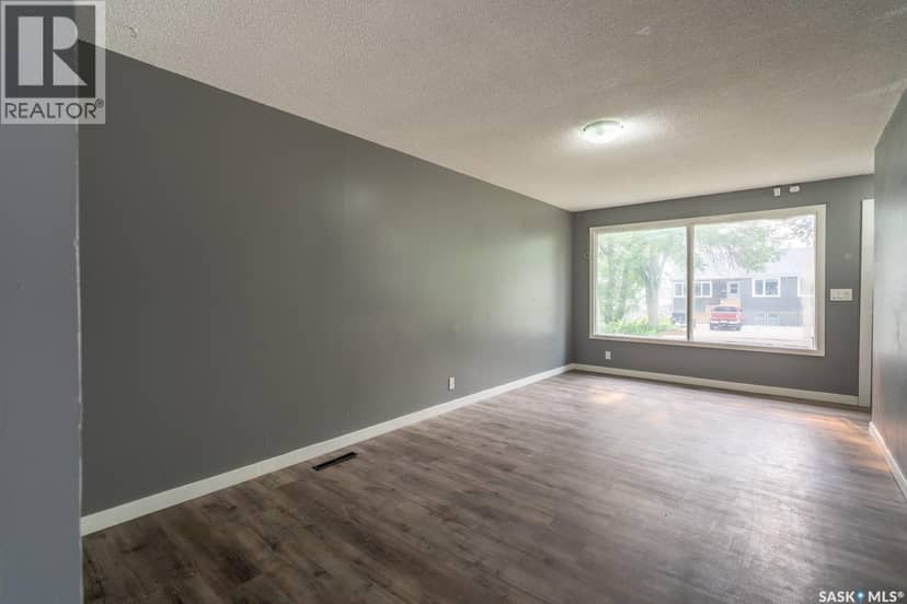 717 Montague STREET, Regina, photo 5