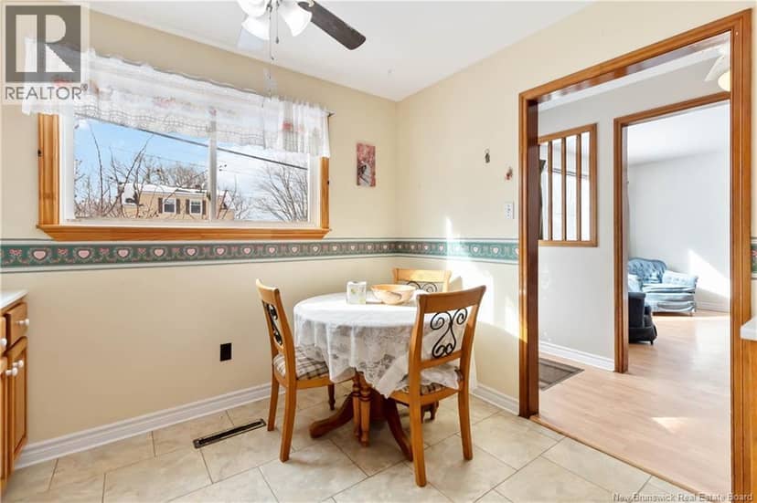 14 Wilmot Avenue — photo 10 of 29