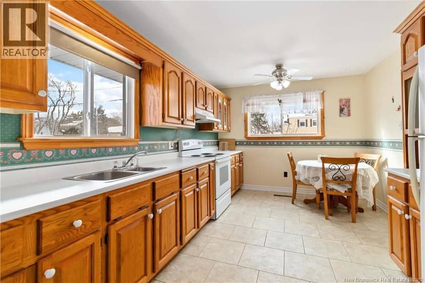 14 Wilmot Avenue — photo 12 of 29
