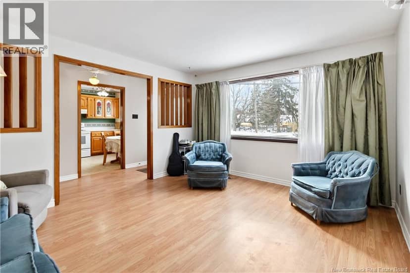 14 Wilmot Avenue — photo 8 of 29