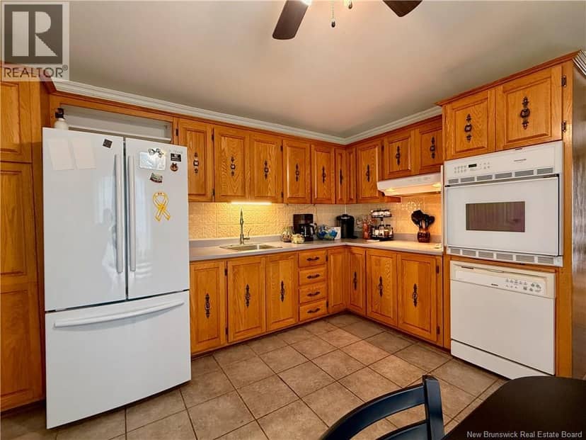 48 Fairview Street, Atholville, photo 3