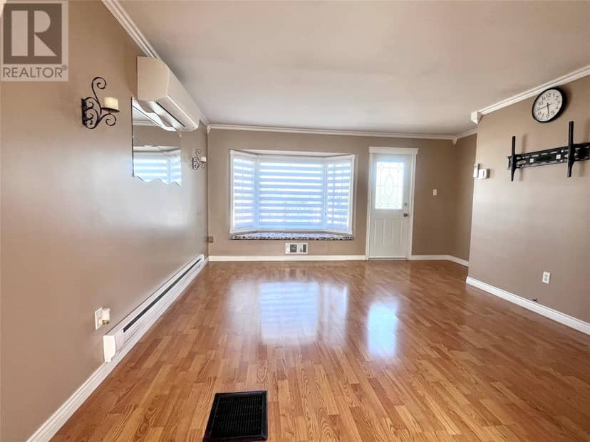 12 Edwin Street, Grand Bank, photo 4