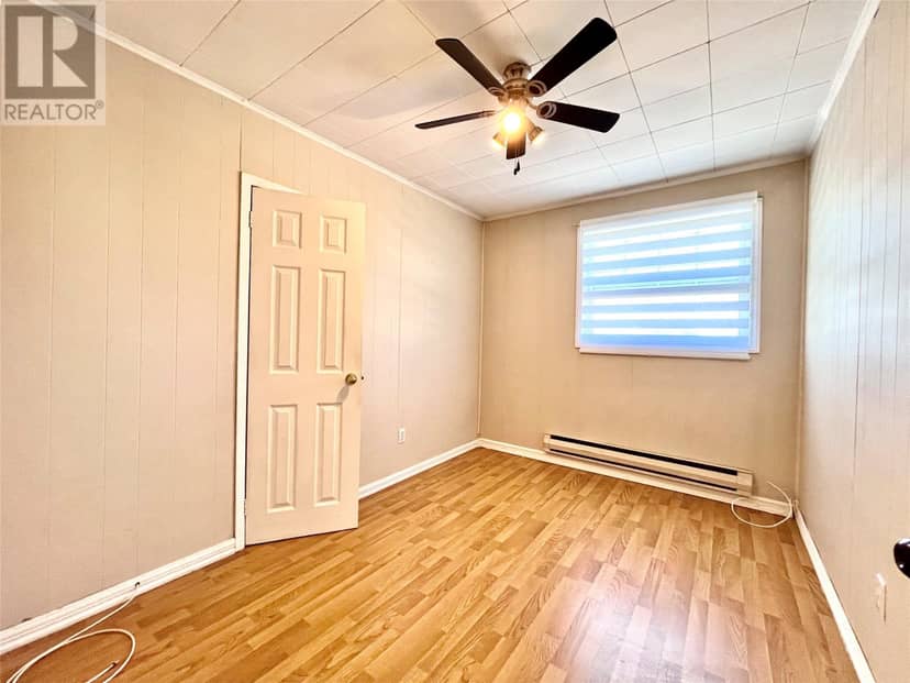 12 Edwin Street, Grand Bank, photo 8
