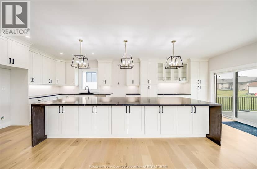 116 Kingsbridge Drive — photo 15 of 40