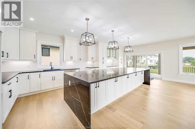 116 Kingsbridge Drive — photo 19 of 40