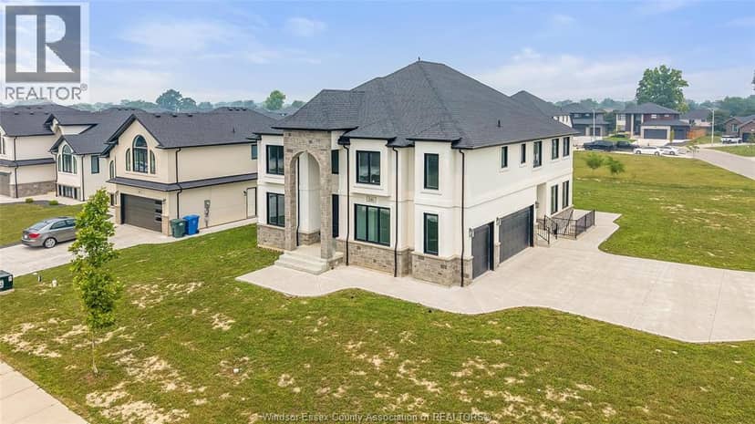 116 Kingsbridge Drive — photo 3 of 40