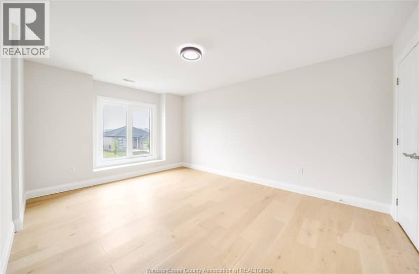 116 Kingsbridge Drive — photo 28 of 40