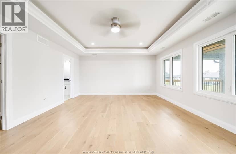 116 Kingsbridge Drive — photo 37 of 40