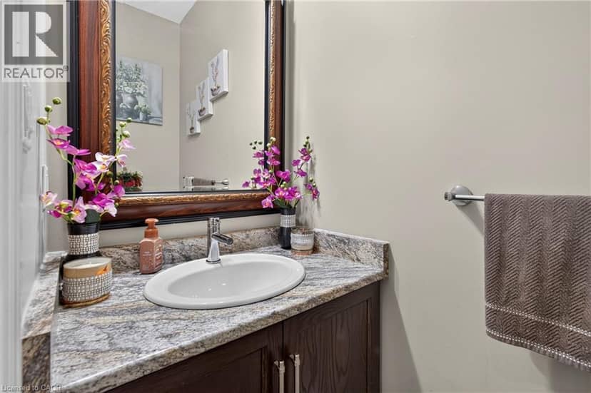81 REAGAN Street — photo 18 of 40
