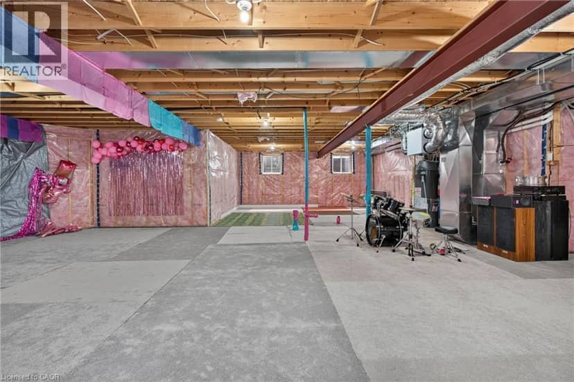81 REAGAN Street — photo 39 of 40