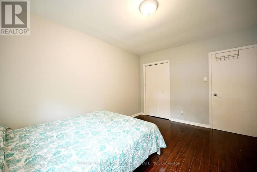 2 Robinson Street — photo 18 of 40