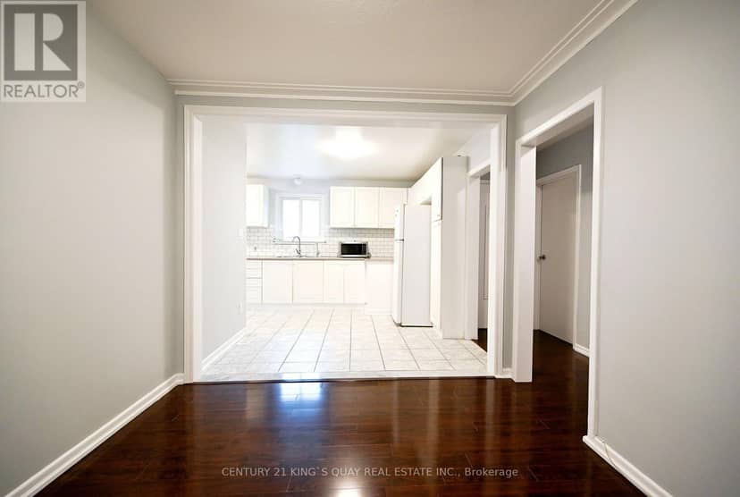 2 Robinson Street — photo 15 of 40