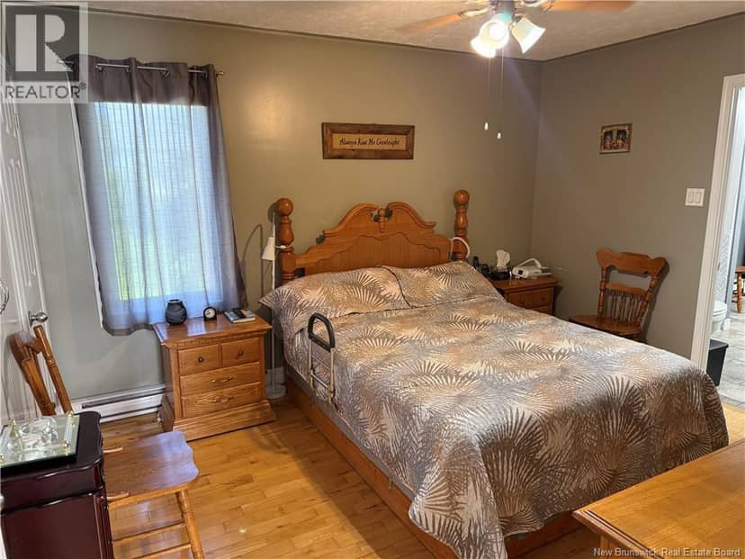 466 Main Street — photo 17 of 37