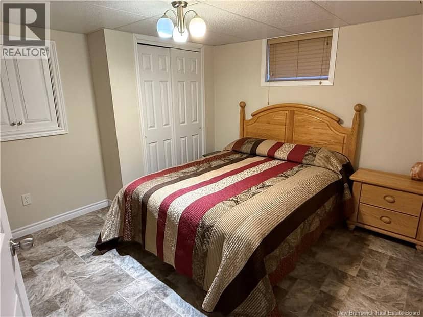 466 Main Street — photo 28 of 37