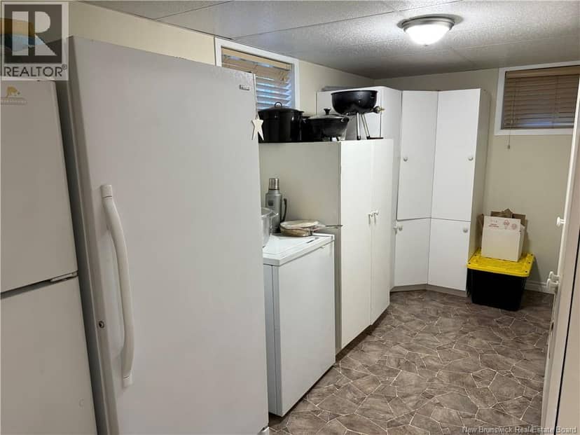 466 Main Street — photo 30 of 37
