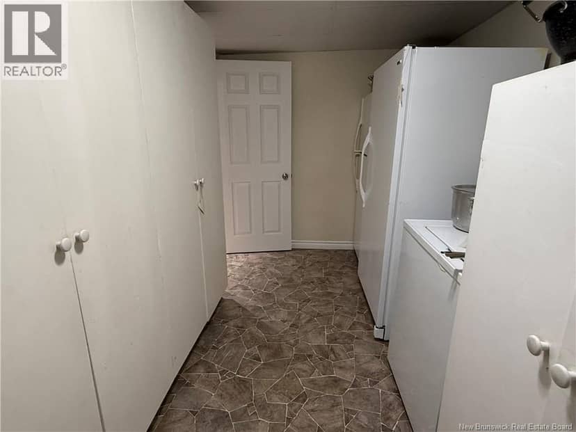466 Main Street — photo 31 of 37