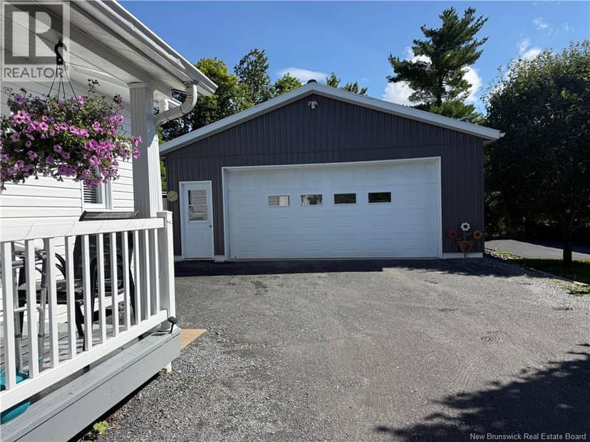 466 Main Street — photo 32 of 37