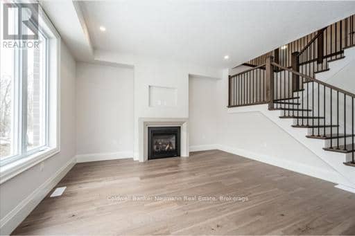 79 Imrie Road — photo 8 of 12